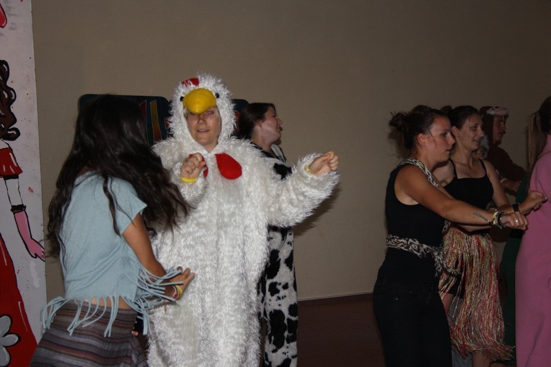 Village Camps International Summer Camp Leysin, Switzerland 2026-08-15 https://www.villagecamps.com/journals_admin/images/701-21-prom night (24).jpg